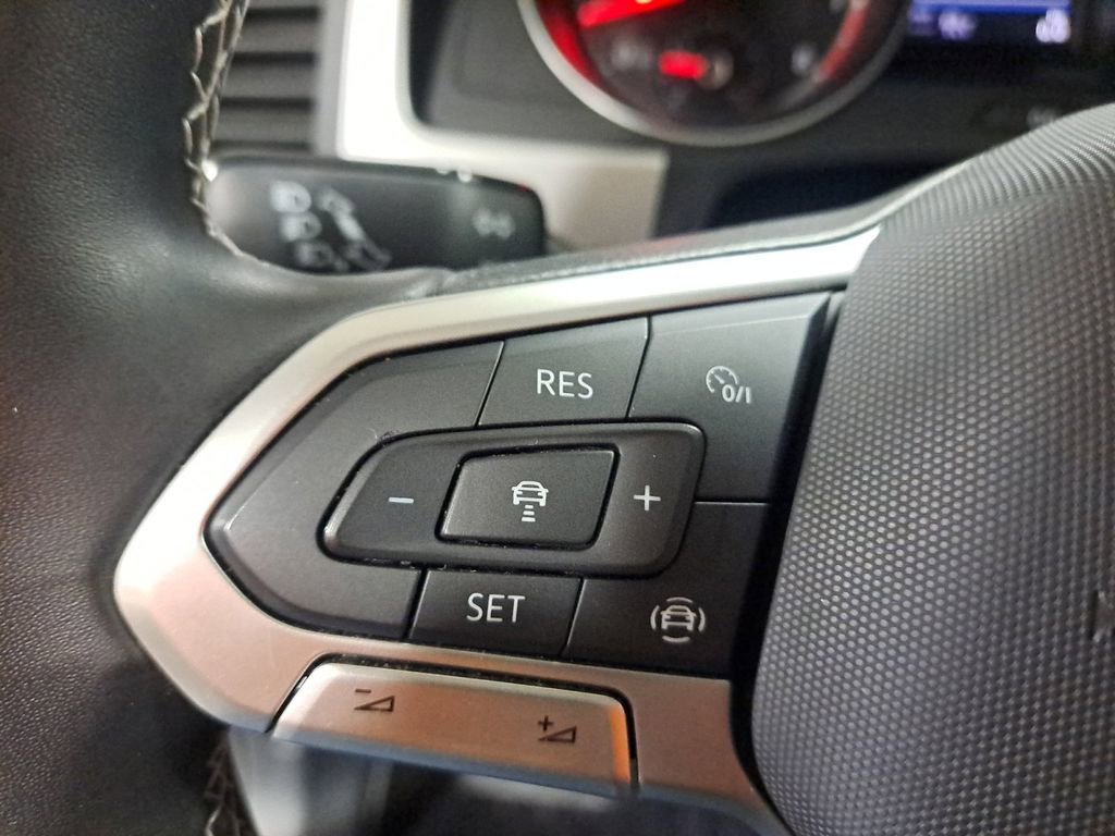 Used 2021 Volkswagen Atlas SE image 27