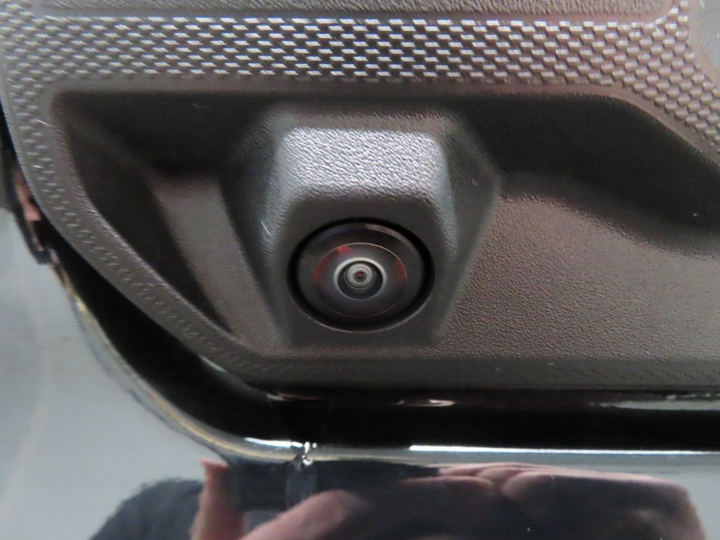 Used 2025 Chevrolet Silverado 2500 LT image 41
