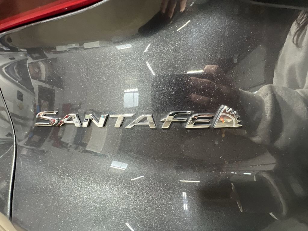 Used 2020 Hyundai Santa Fe SEL image 31