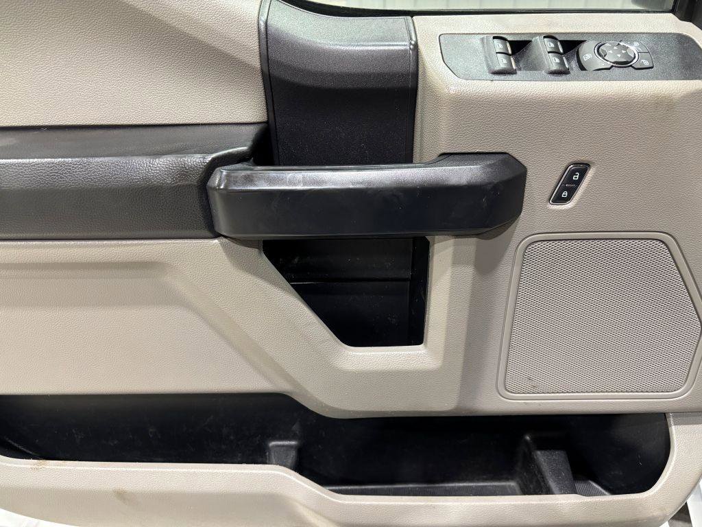 Used 2018 Ford F250 XL w/ Power Equipment Group AWD/4WD image 16