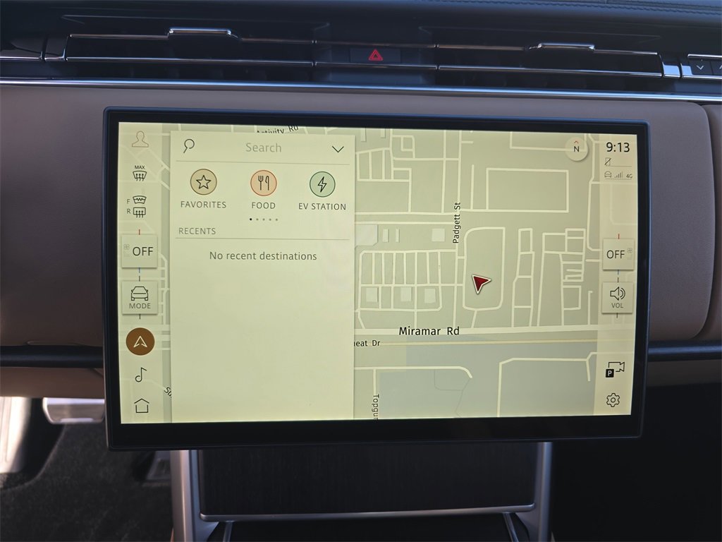 New 2026 Land Rover Range Rover SE image 23