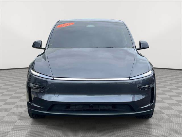 Used 2026 Tesla Model Y 2WD image 2