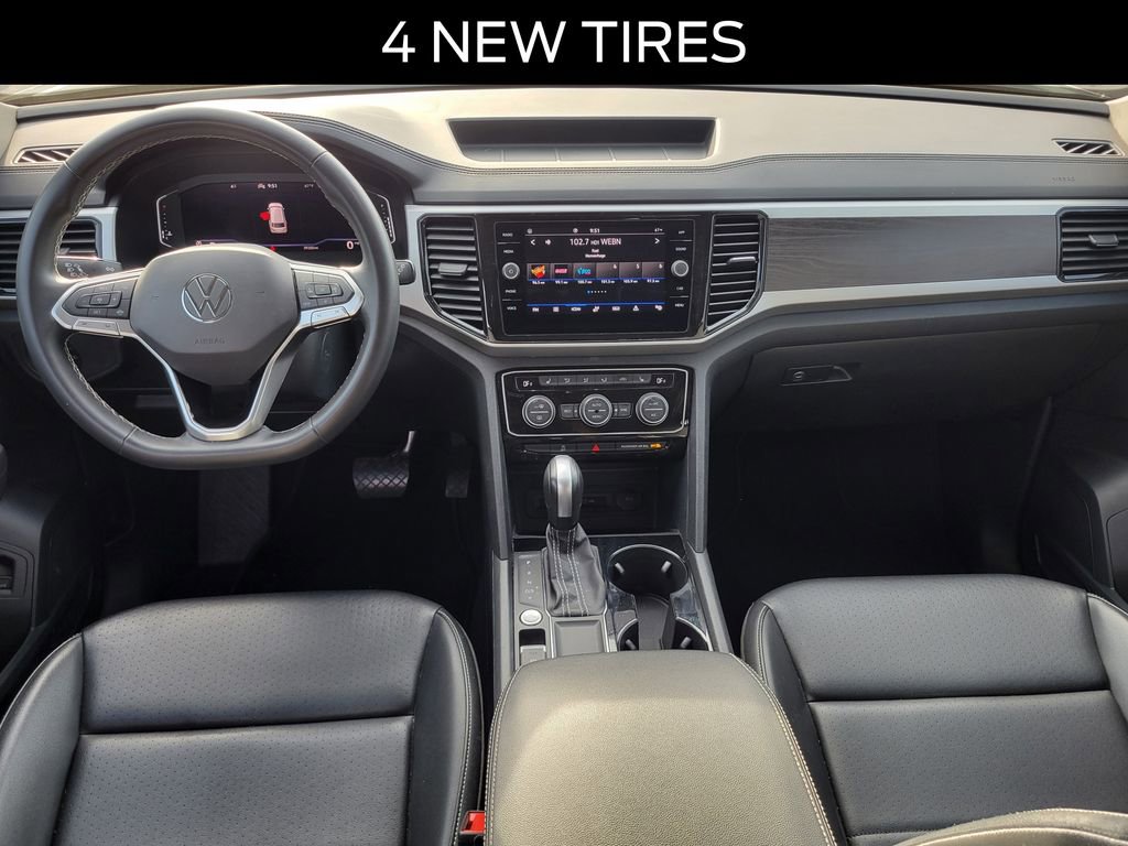 Used 2022 Volkswagen Atlas SE w/ Black Wheel Package FWD image 8
