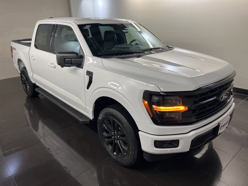 New 2026 Ford F150 XLT w/ Equipment Group 302A MID