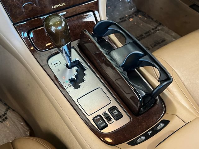 Used 2006 Lexus SC 430 Convertible w/ Preferred Accessory Pkg RWD image 22