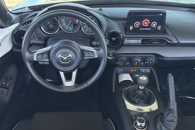 Used 2023 MAZDA MX-5 Miata Club w/ Brembo/BBS Recaro Package RWD image 18