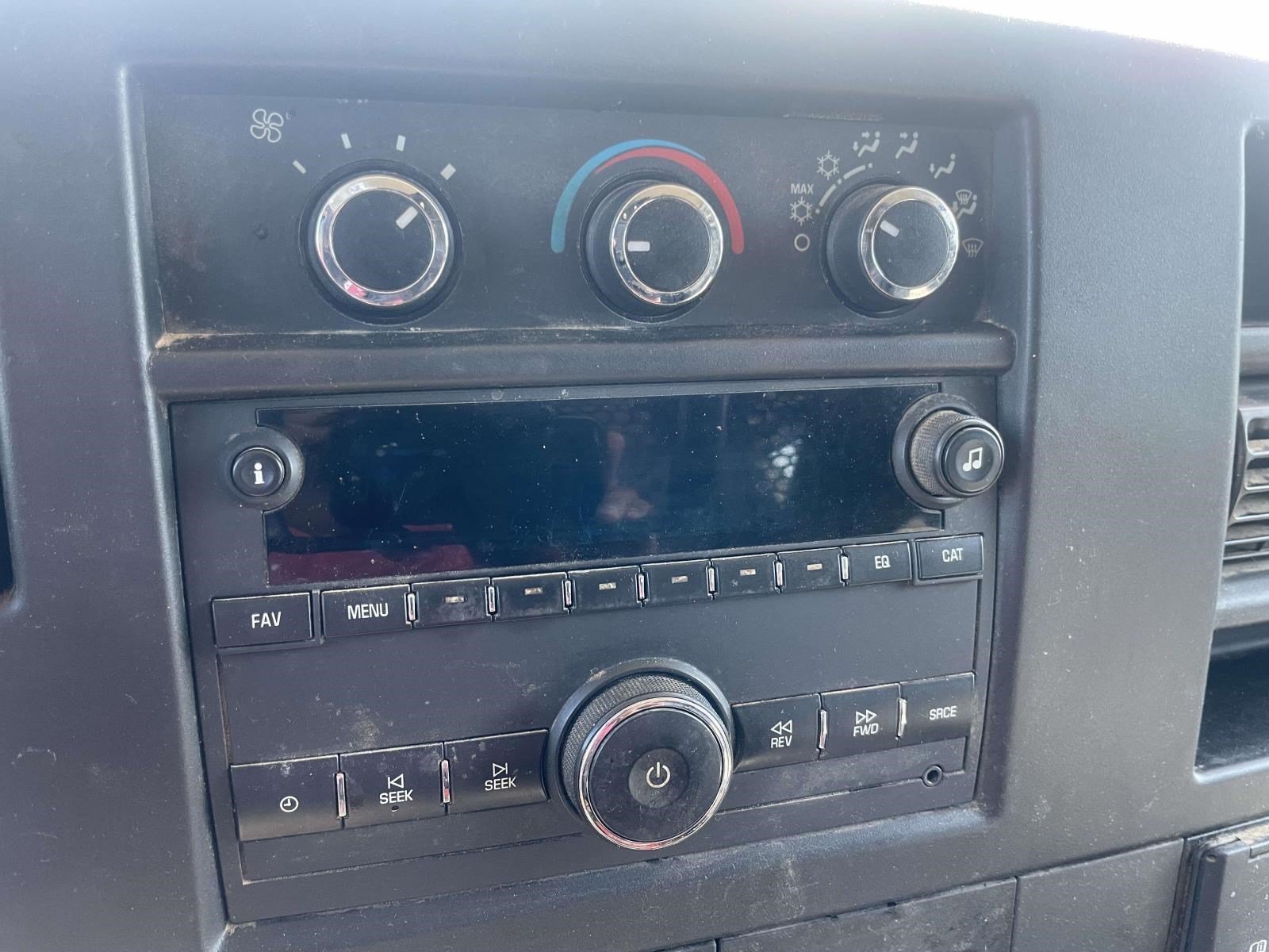 Used 2019 Chevrolet Express 2500 w/ Driver Convenience Package RWD image 19