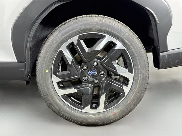 New 2026 Subaru Forester Limited AWD/4WD image 32