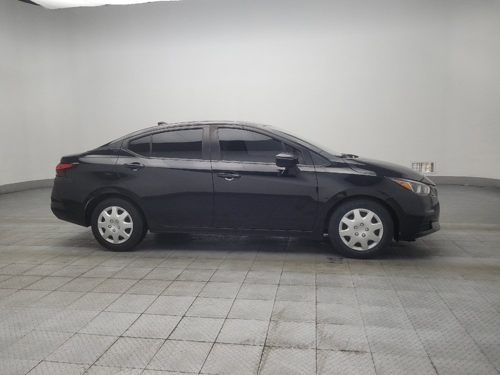 Used 2020 Nissan Versa SV FWD image 11