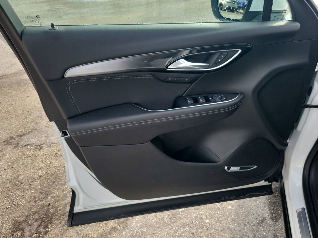 Used 2025 Buick Envision Preferred image 41