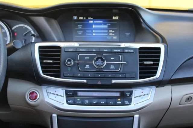 Used 2015 Honda Accord EX image 14