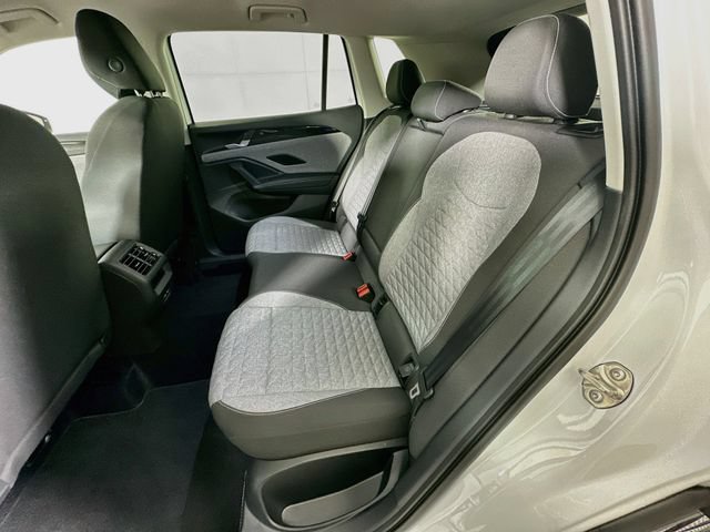 Certified 2025 Volkswagen Tiguan S AWD/4WD image 23