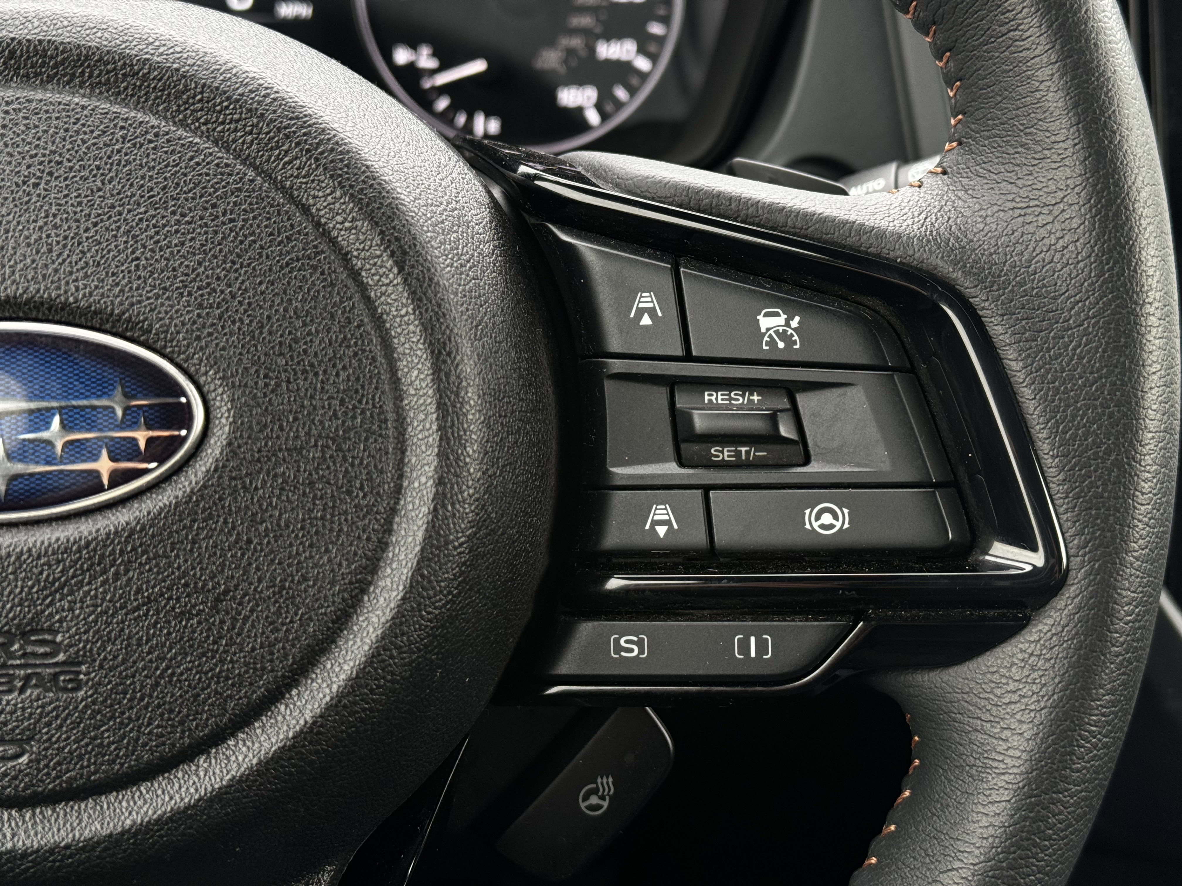 Used 2025 Subaru Forester Touring image 11