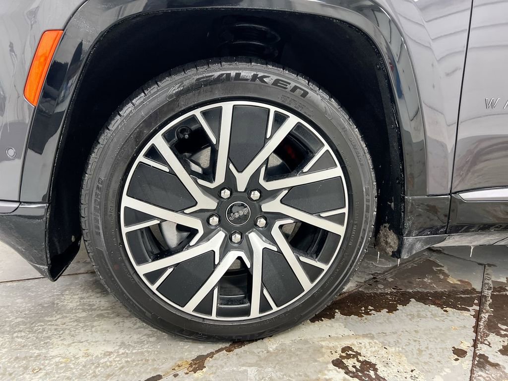 New 2025 Jeep Wagoneer S Limited image 27