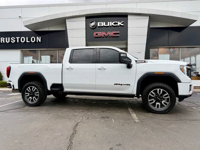 Used 2021 GMC Sierra 2500 AT4 w/ AT4 Premium Plus Package image 2