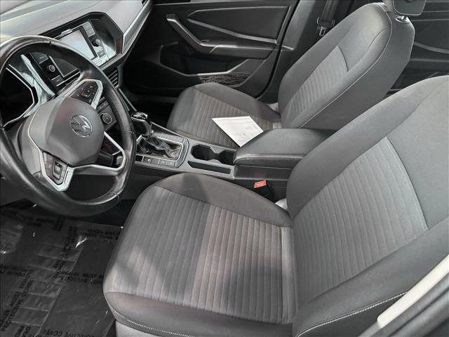 Used 2024 Volkswagen Jetta S image 9