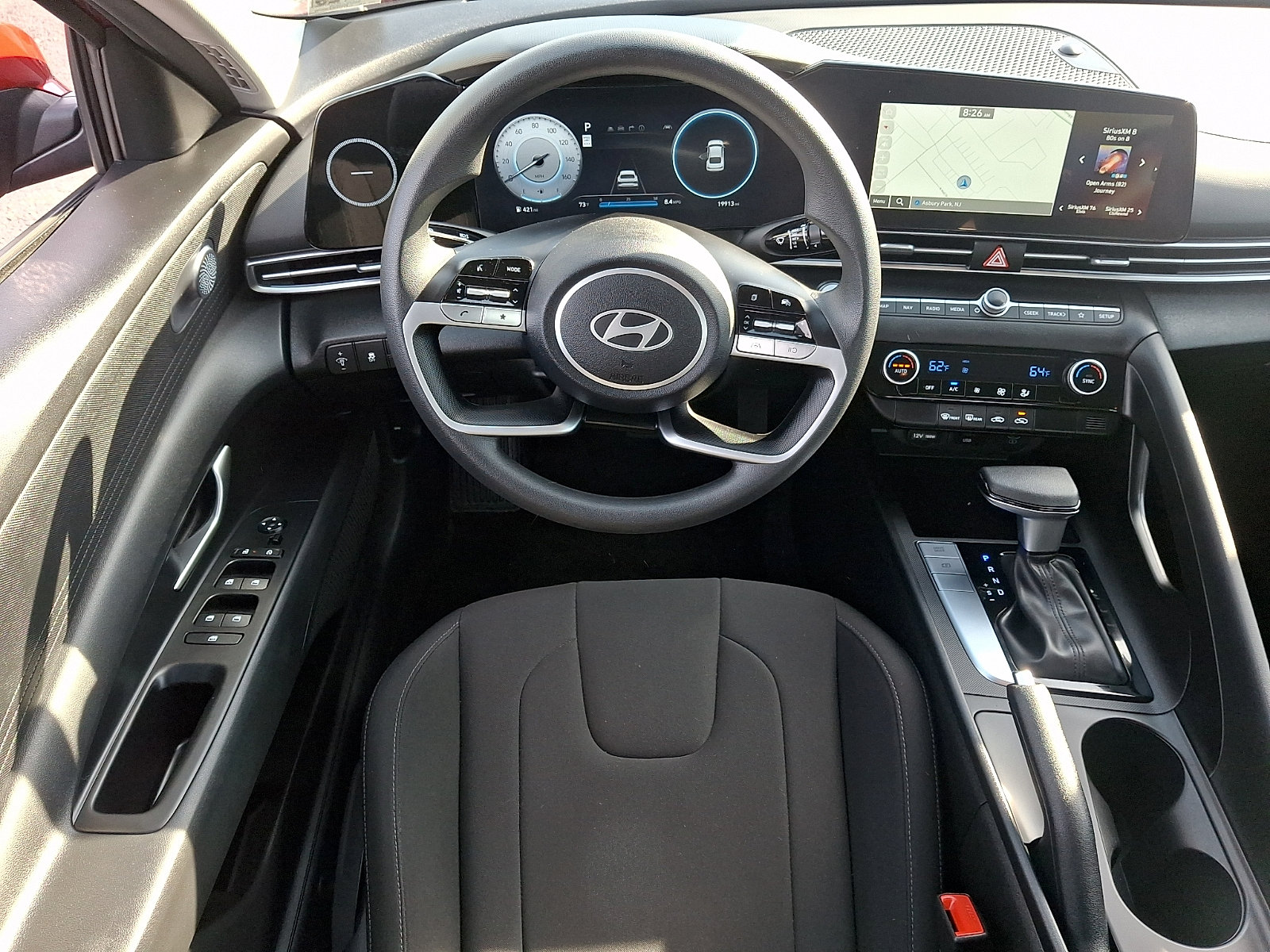 Used 2024 Hyundai Elantra SEL FWD image 11