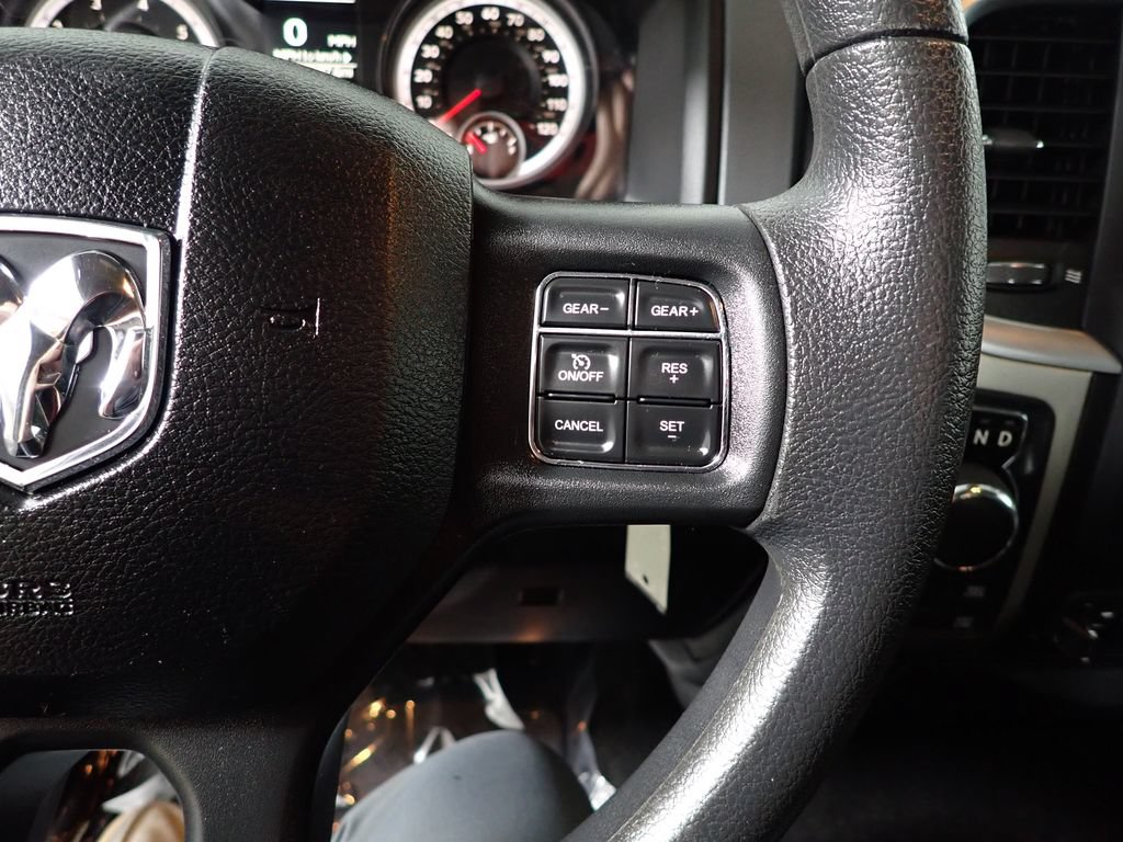 Used 2019 RAM 1500 Classic SLT w/ Protection Group AWD/4WD image 25