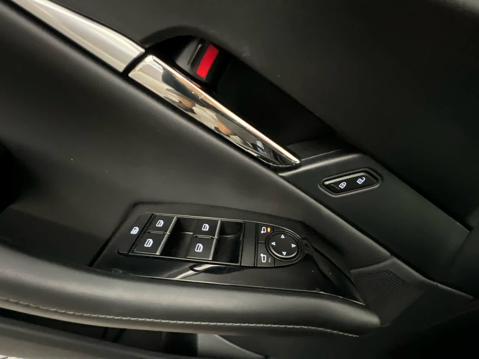 Certified 2023 MAZDA CX-30 AWD 2.5 S w/ Preferred Package image 21