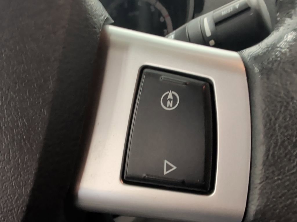 Used 2007 Dodge Nitro SLT AWD/4WD image 18