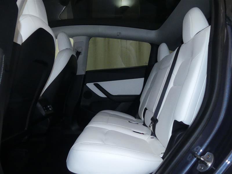 Used 2021 Tesla Model Y Performance image 20