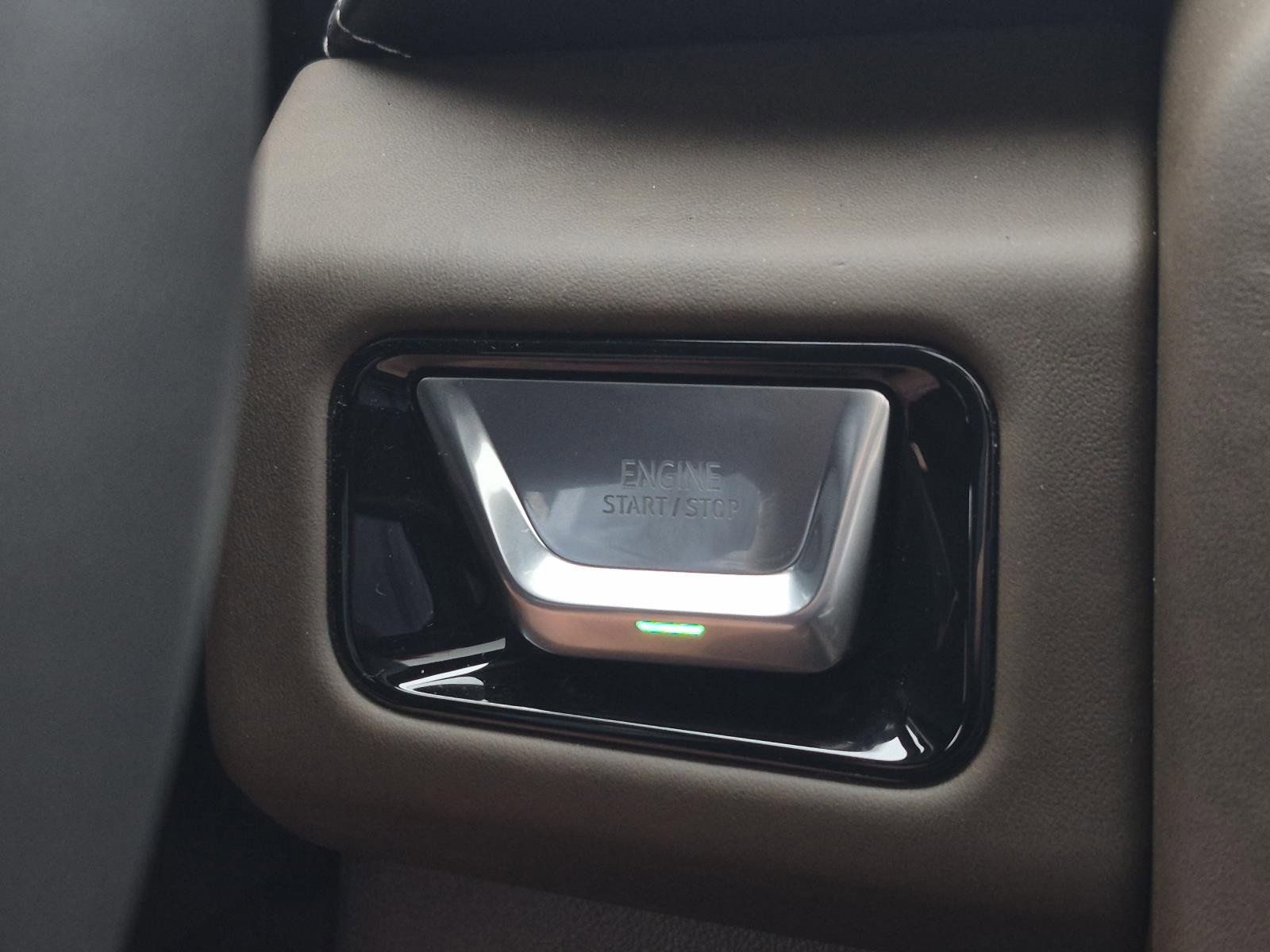 New 2026 GMC Yukon Denali Ultimate w/ LPO, Floor Liner Package image 24