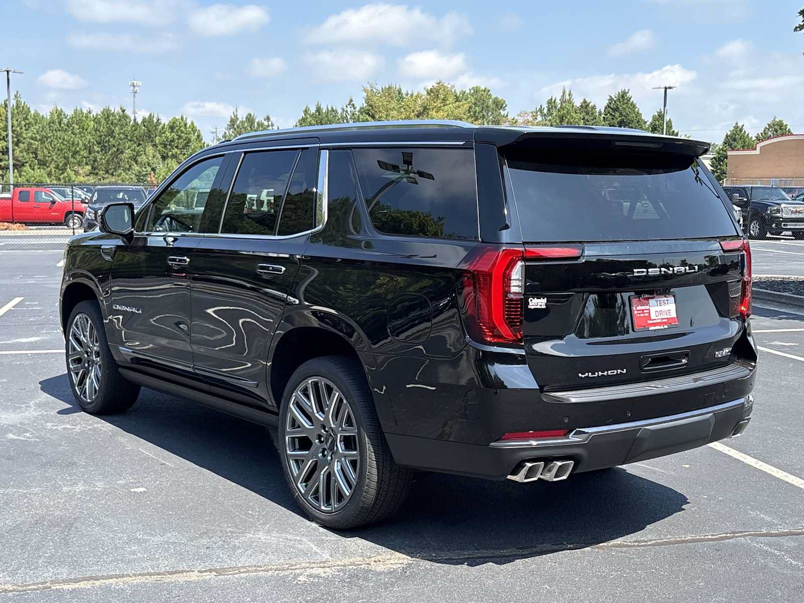 New 2026 GMC Yukon Denali Ultimate AWD/4WD image 20