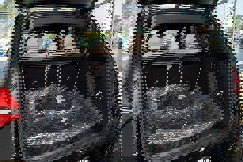 Used 2026 BMW X3 xDrive30 w/ Premium Package image 11