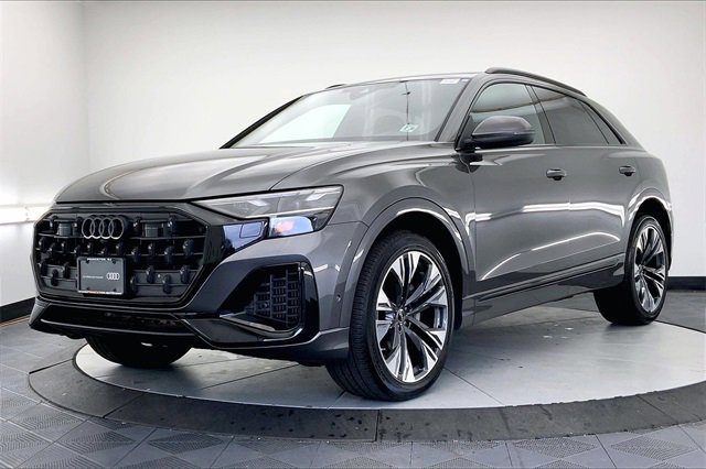Certified 2025 Audi Q8 Premium Plus image 2