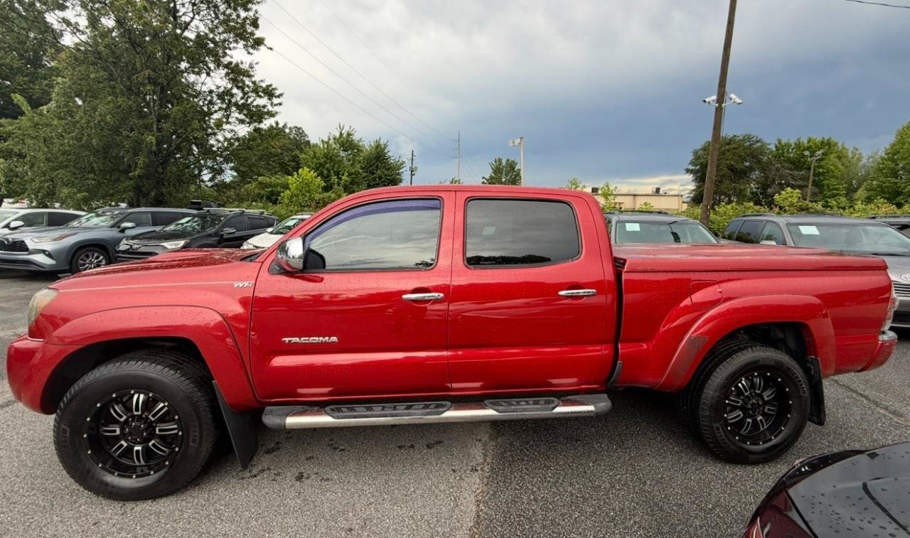 Used 2009 Toyota Tacoma PreRunner w/ TRD Sport Pkg RWD image 4
