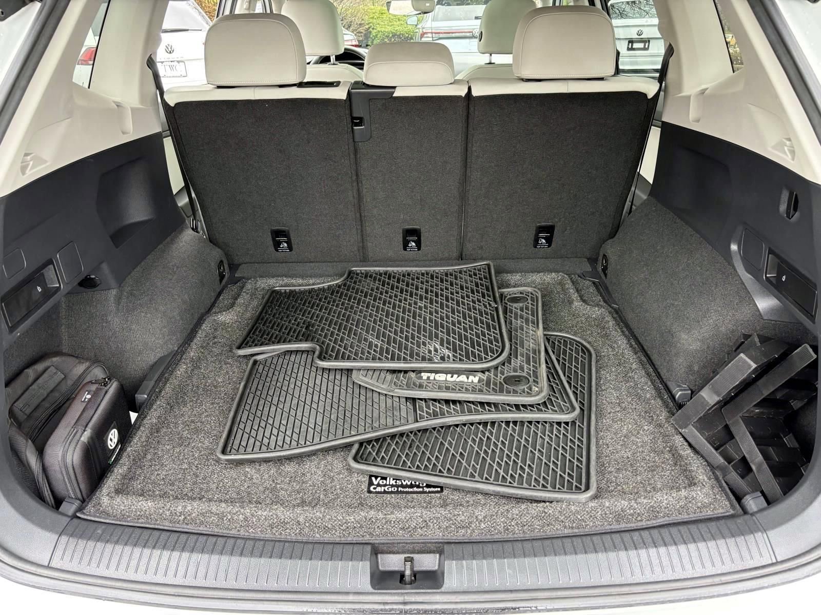 Used 2021 Volkswagen Tiguan SEL image 9