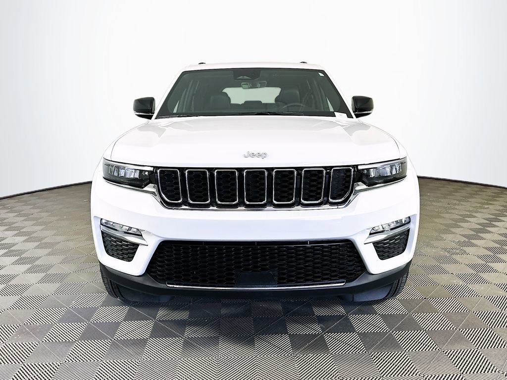 Certified 2025 Jeep Grand Cherokee Limited AWD/4WD image 4