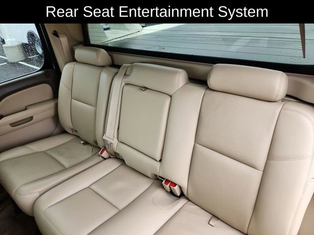 Used 2013 Chevrolet Avalanche LTZ image 29