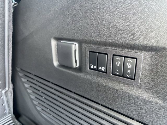 New 2026 Chevrolet Tahoe Premier image 15