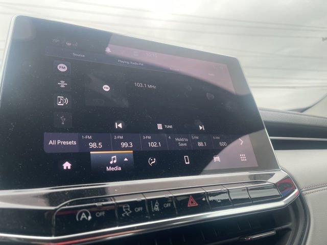 Used 2022 Jeep Compass Limited image 50