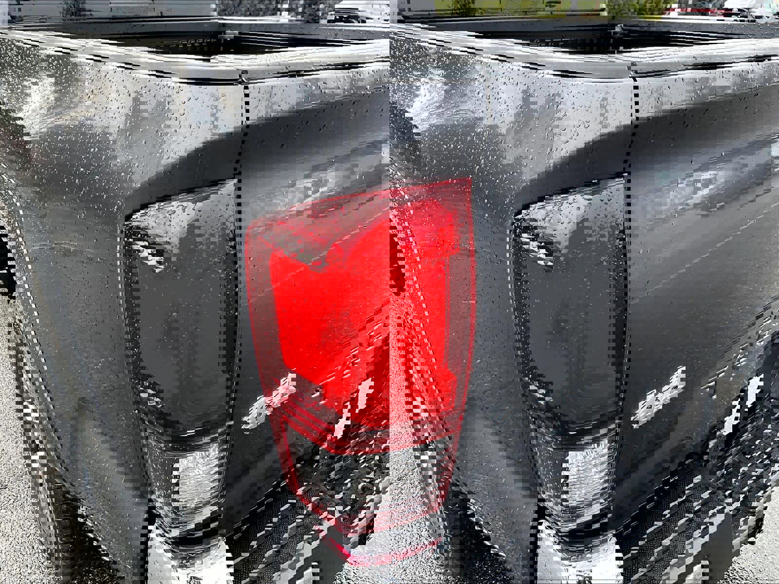 Used 2023 Toyota Tacoma SR5 AWD/4WD image 34