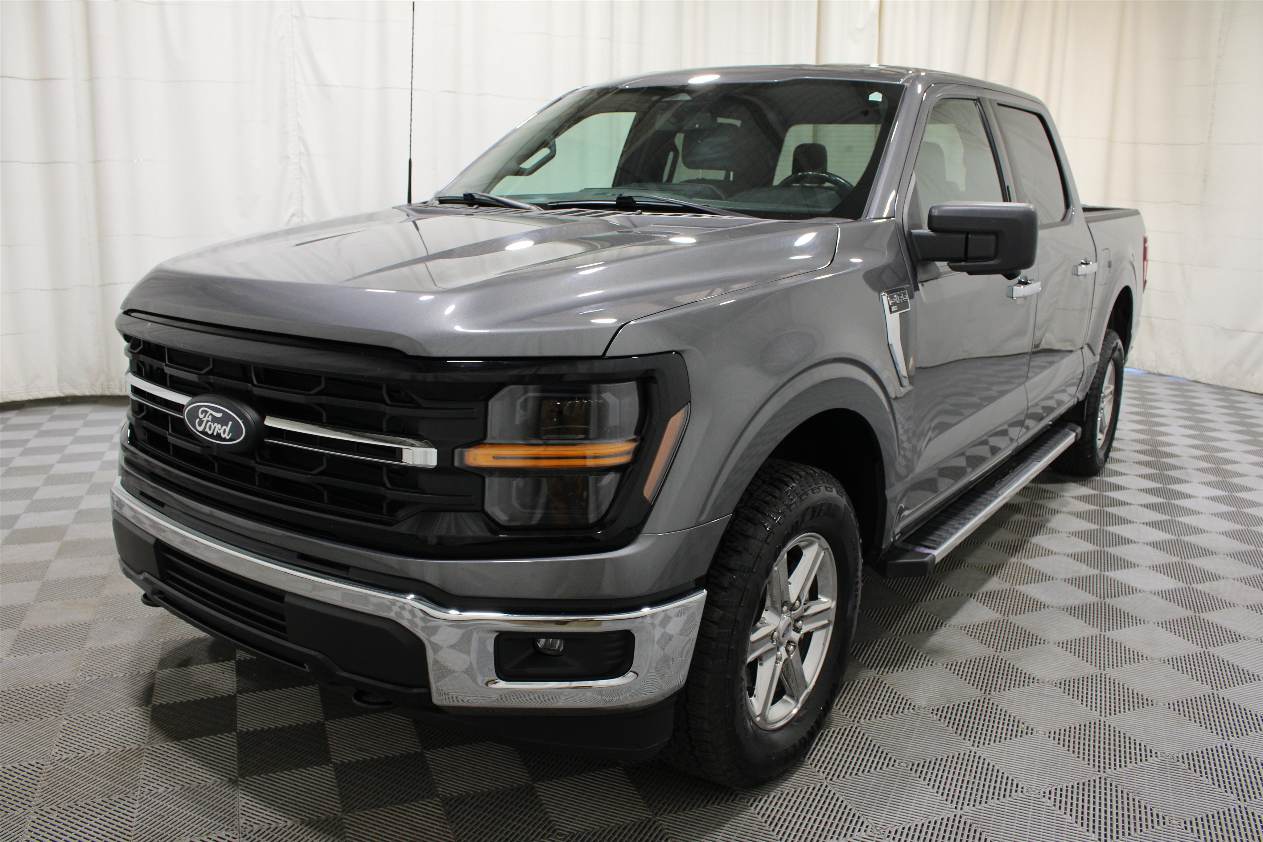 Used 2024 Ford F150 XLT w/ FX4 Off-Road Package AWD/4WD image 30