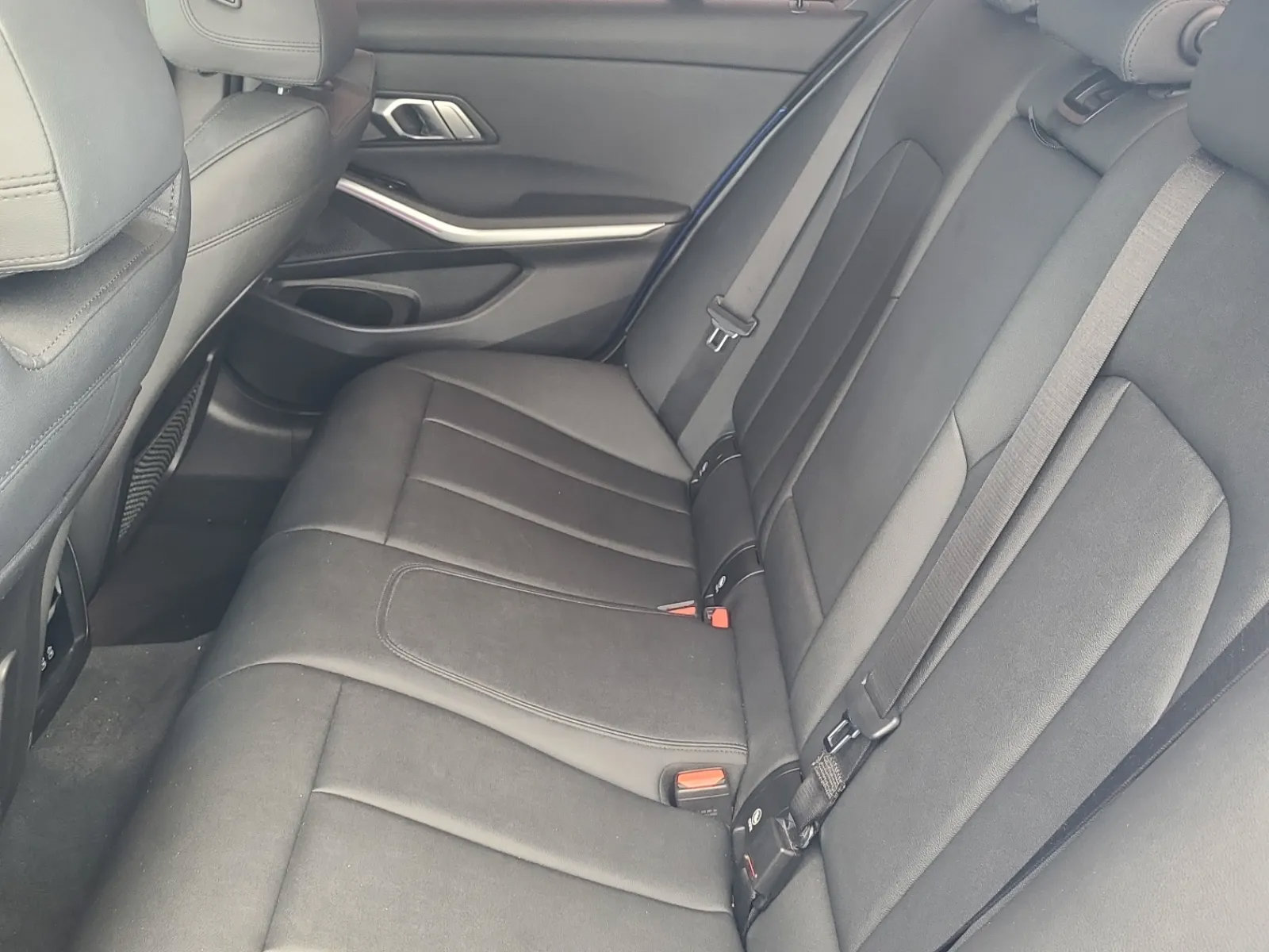 Used 2021 BMW M340i RWD image 11