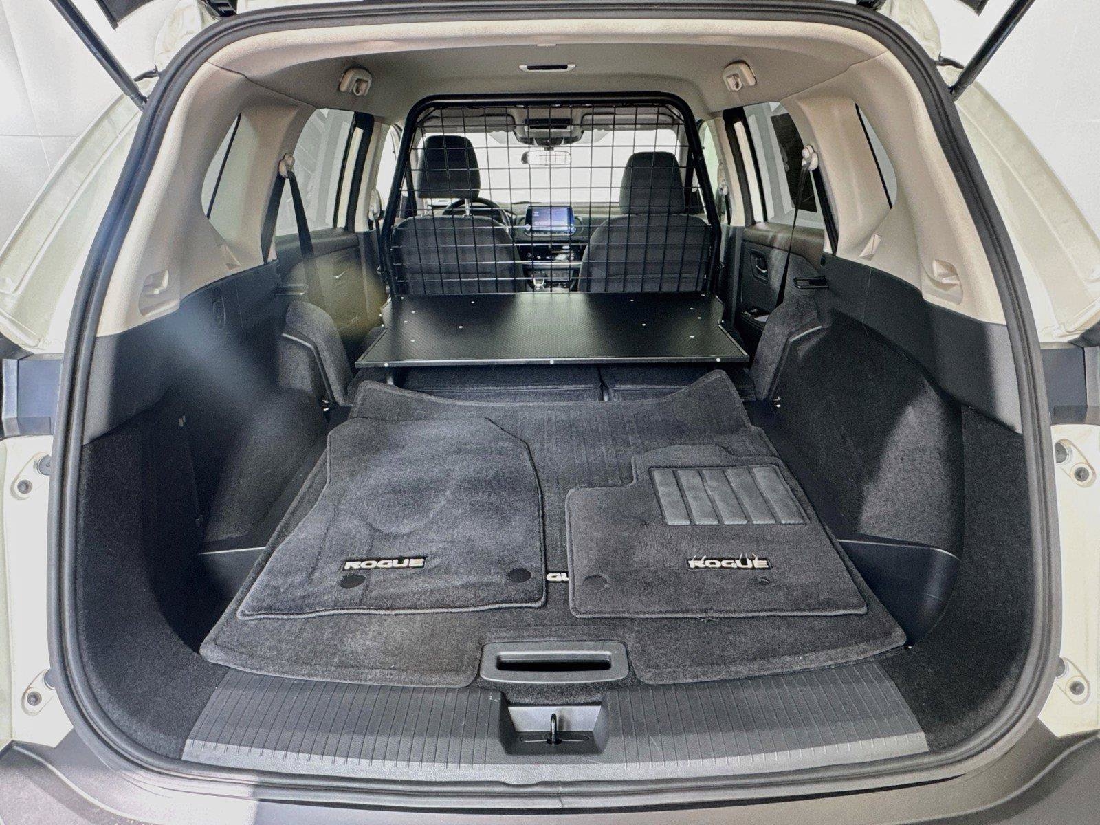 Used 2022 Nissan Rogue SV FWD image 23