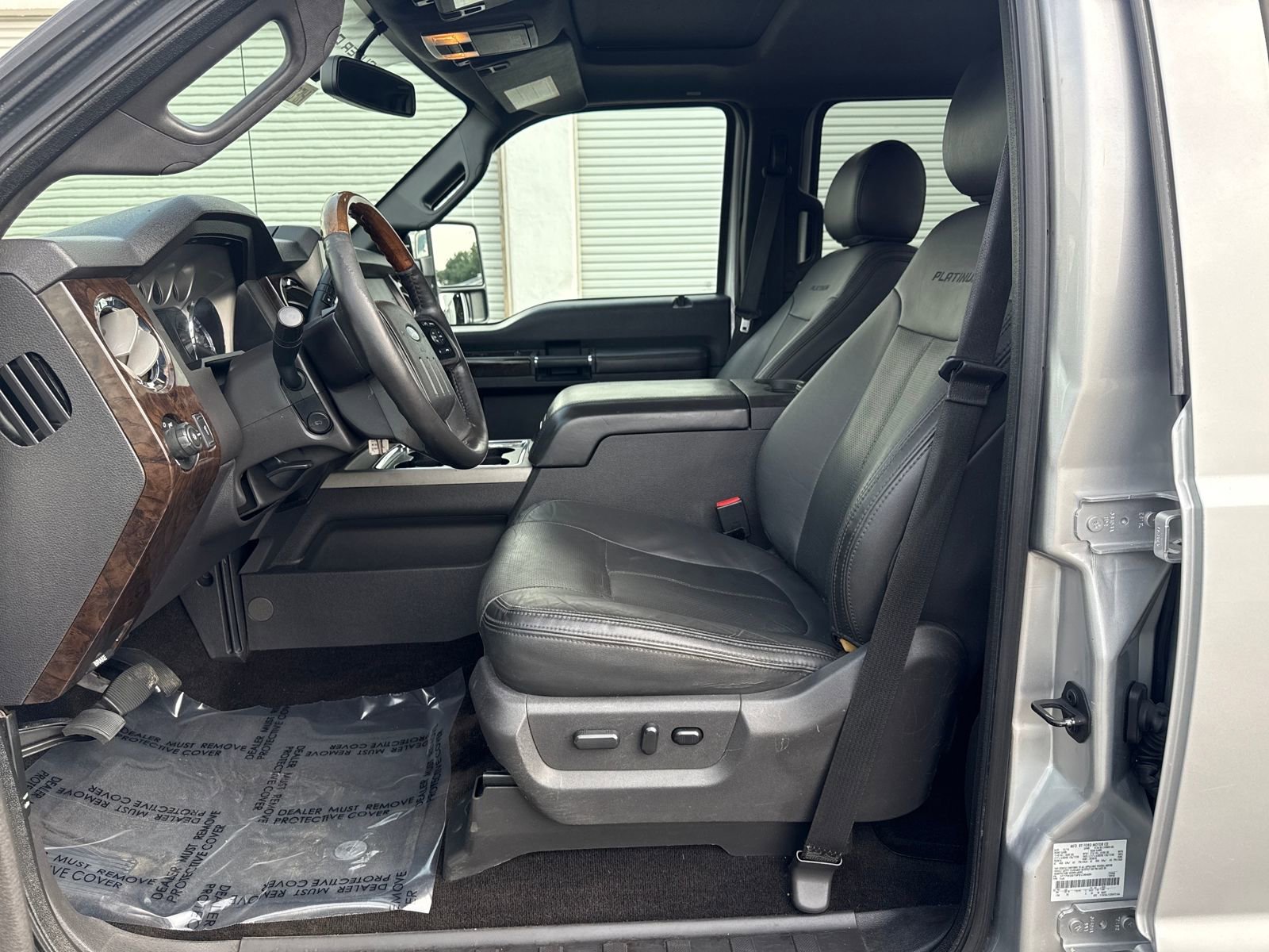 Used 2015 Ford F250 Platinum w/ FX4 Off-Road Package image 9