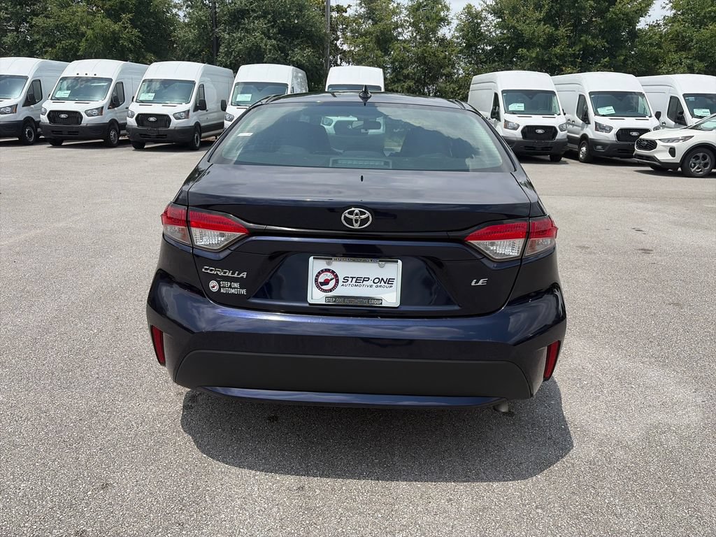 Used 2021 Toyota Corolla LE FWD image 6