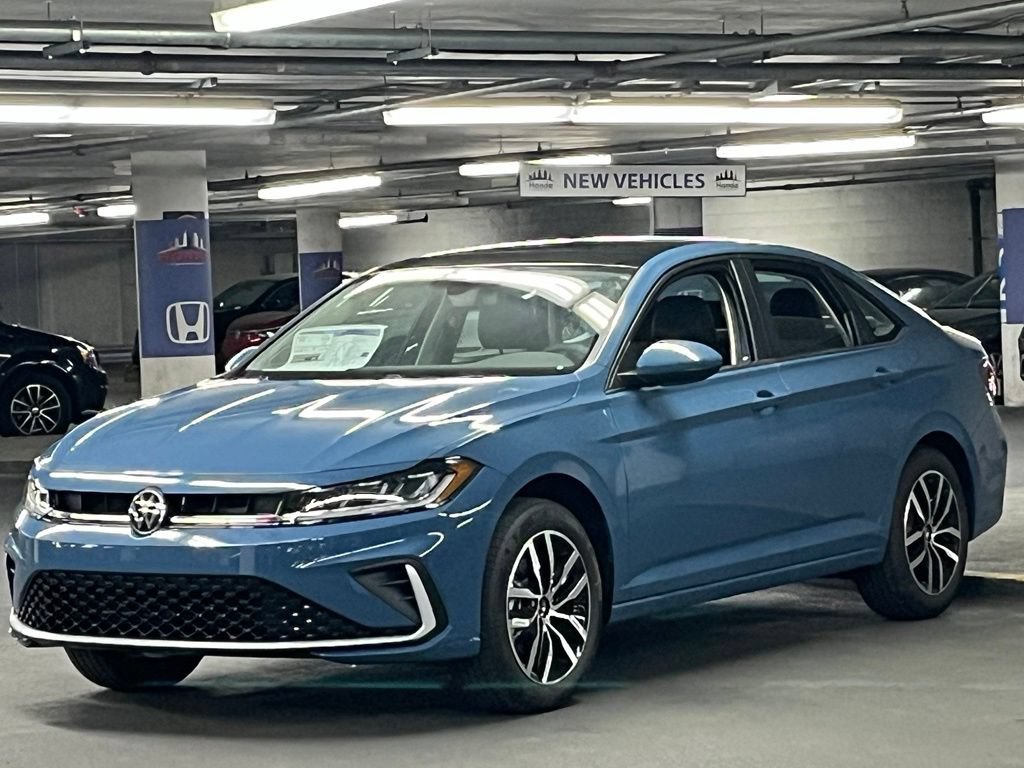 New 2027 Volkswagen Jetta SE FWD image 3