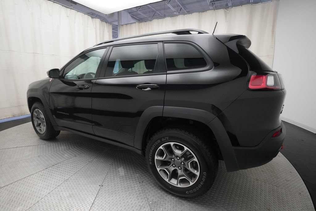 Used 2022 Jeep Cherokee Trailhawk w/ Comfort/Convenience Group AWD/4WD image 33