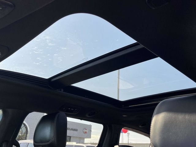 Used 2025 Chrysler Pacifica Select FWD image 14