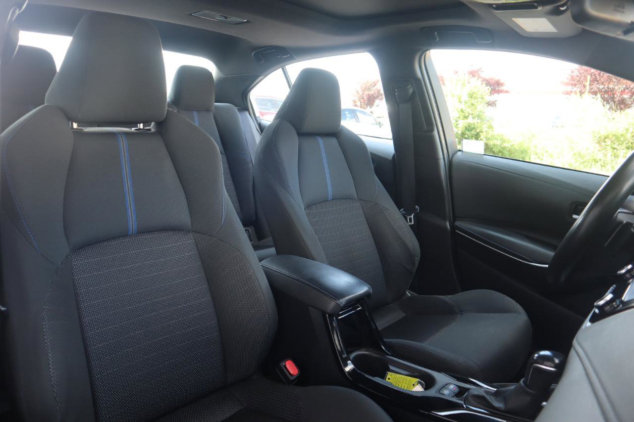 Used 2020 Toyota Corolla SE w/ SE Premium Package FWD image 39