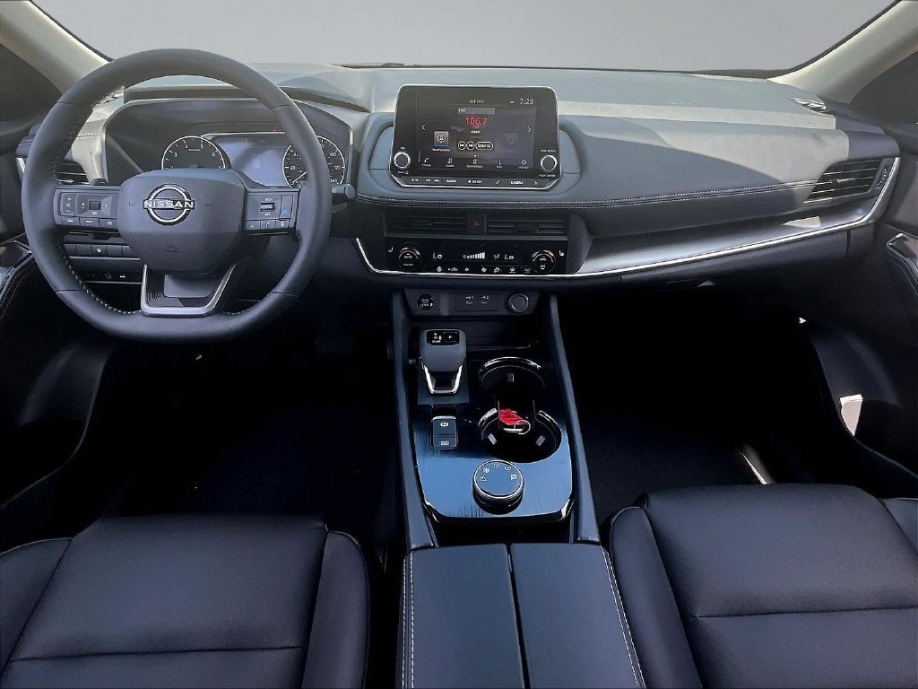 New 2026 Nissan Rogue Dark Armor AWD/4WD image 5
