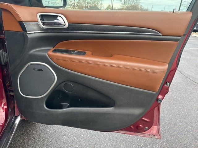 Used 2018 Jeep Grand Cherokee Summit image 23
