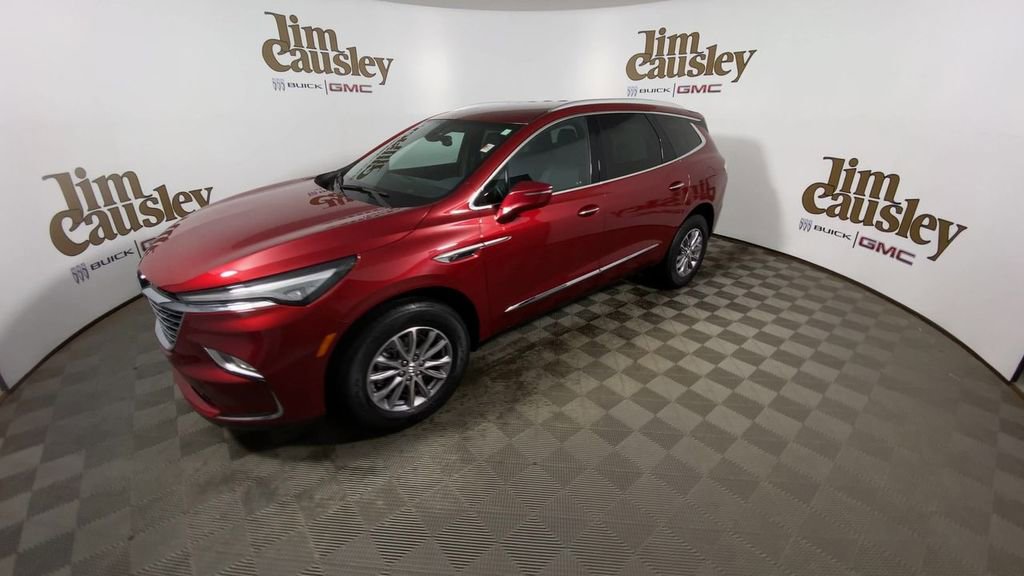Certified 2023 Buick Enclave Essence image 4