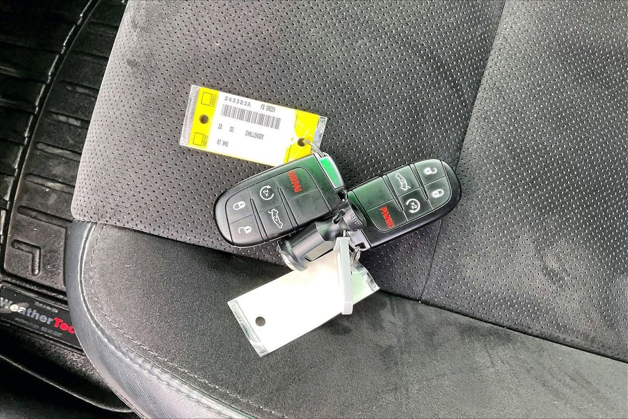 Certified 2022 Dodge Challenger R/T w/ Plus Package image 34