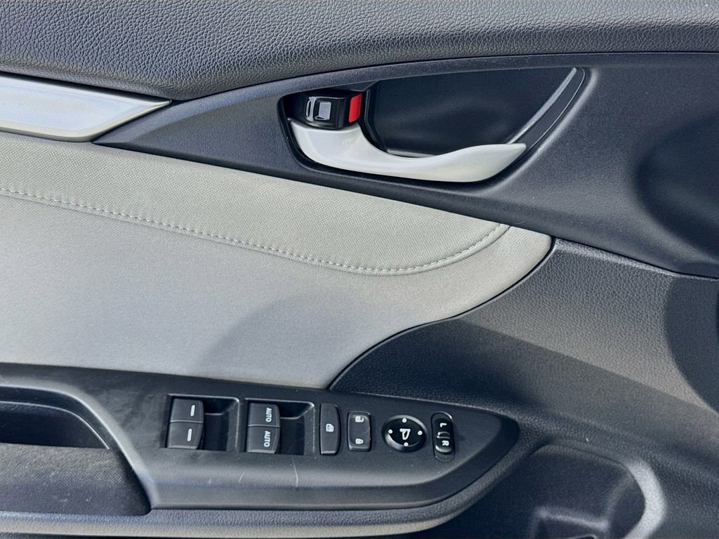 Used 2019 Honda Civic EX image 24